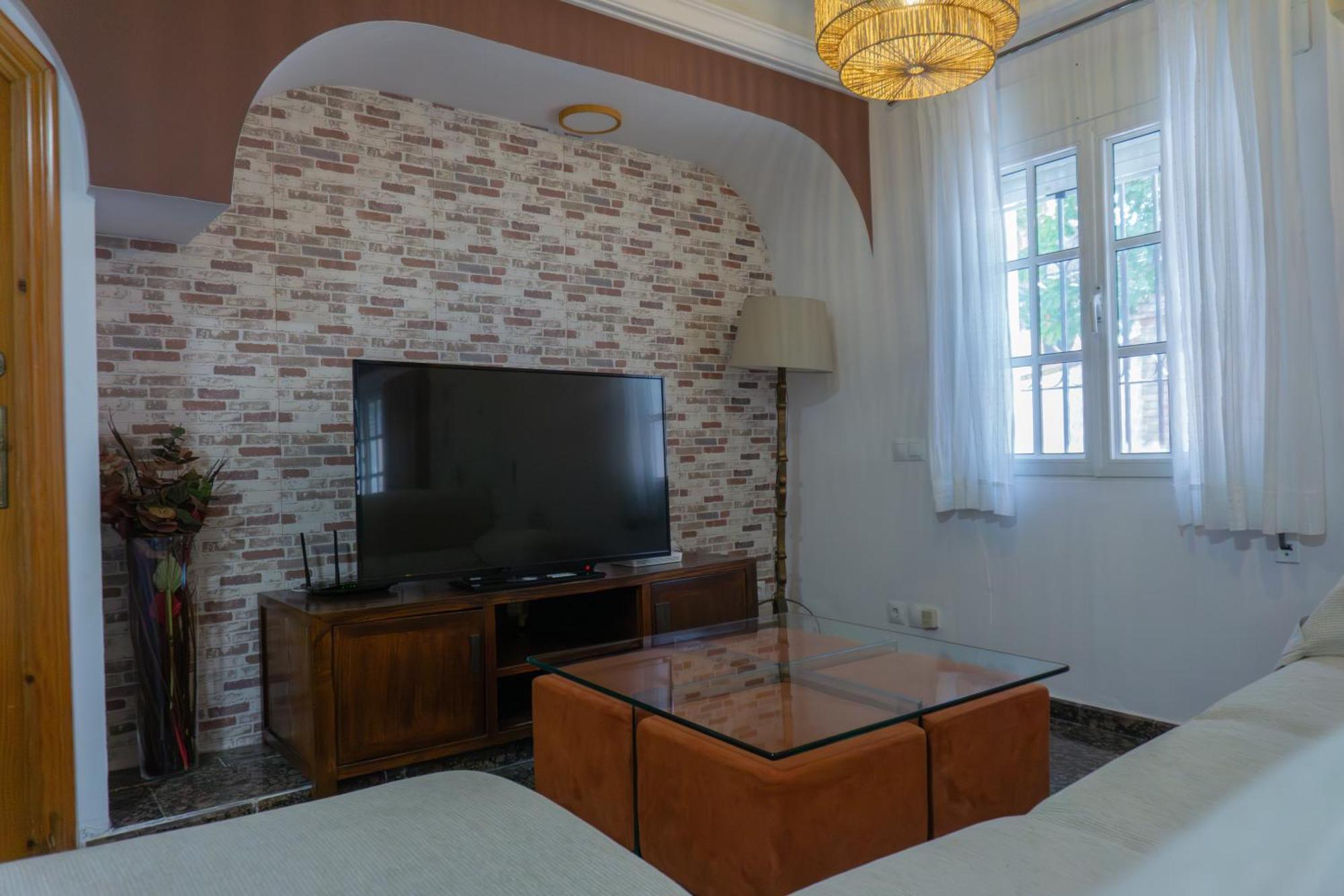 Вілла Beautiful Malaga House - Holidays Екстер'єр фото